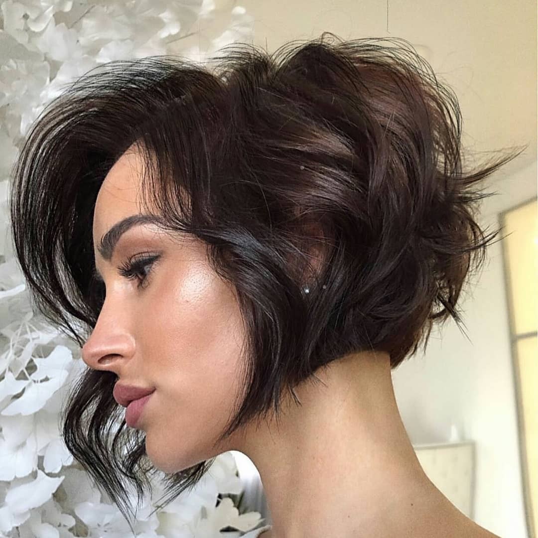 short curly stacked bob