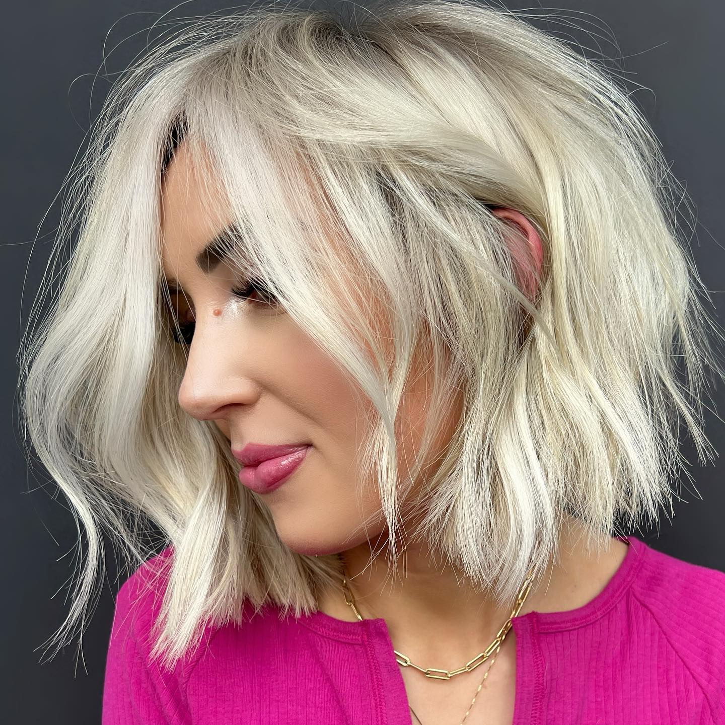 wavy medium textured bob