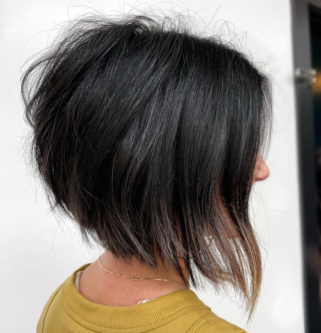 wispy angled stacked bob