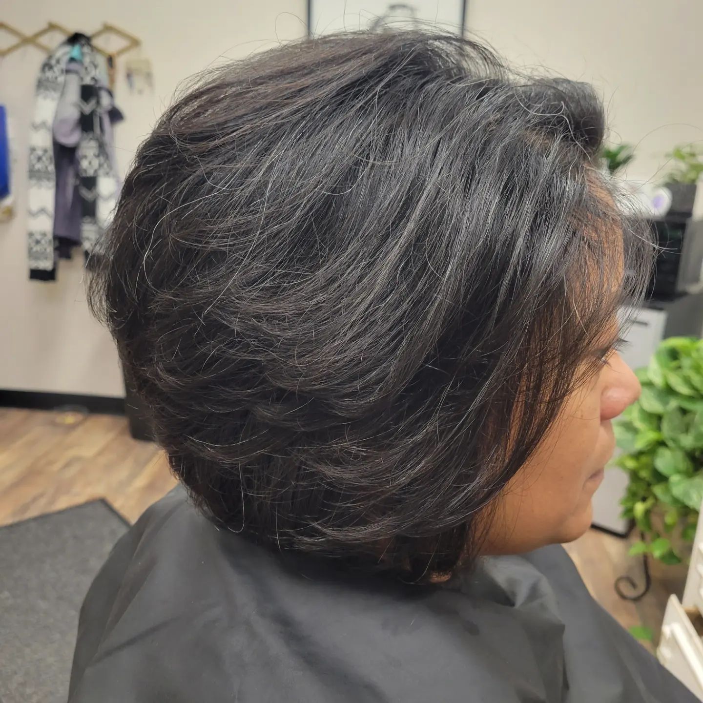 voluminous stacked bob