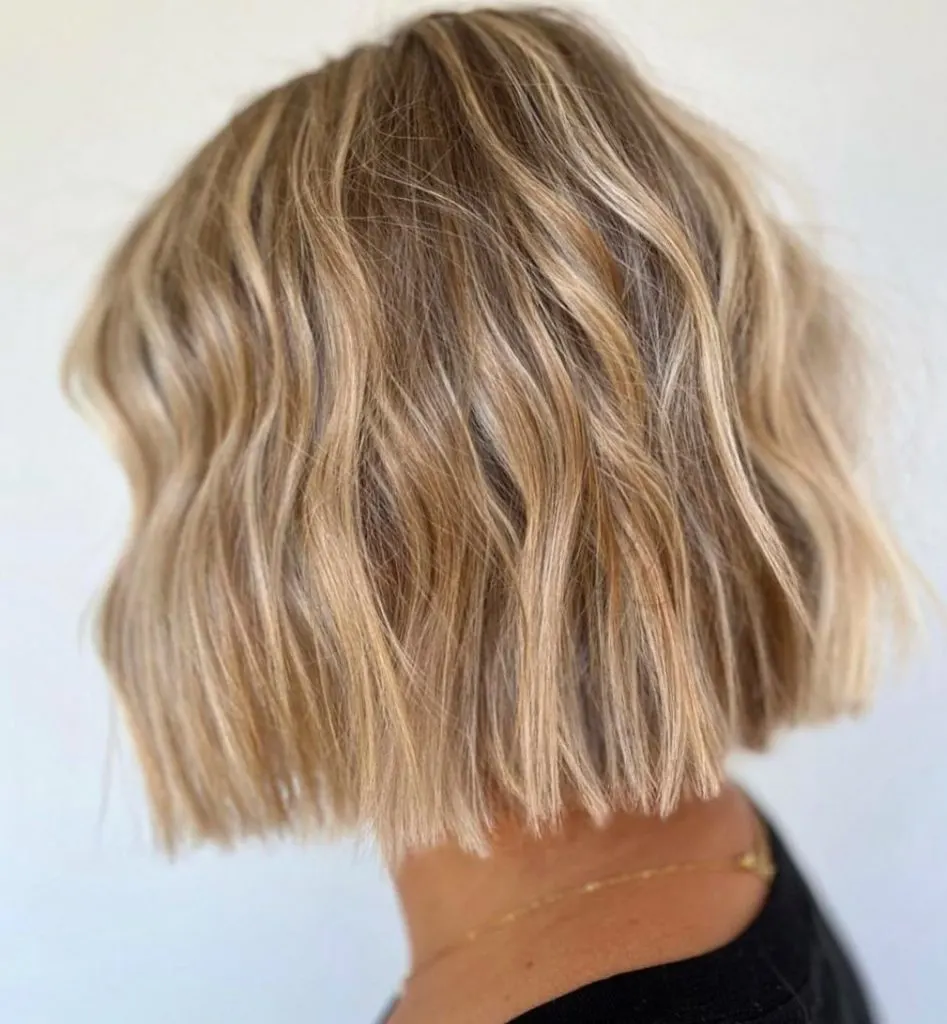 blonde bob haircut with razored ends