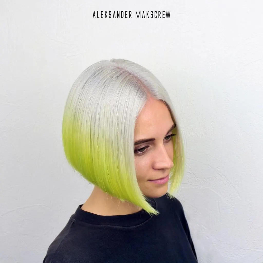 blonde bob with neon green tips