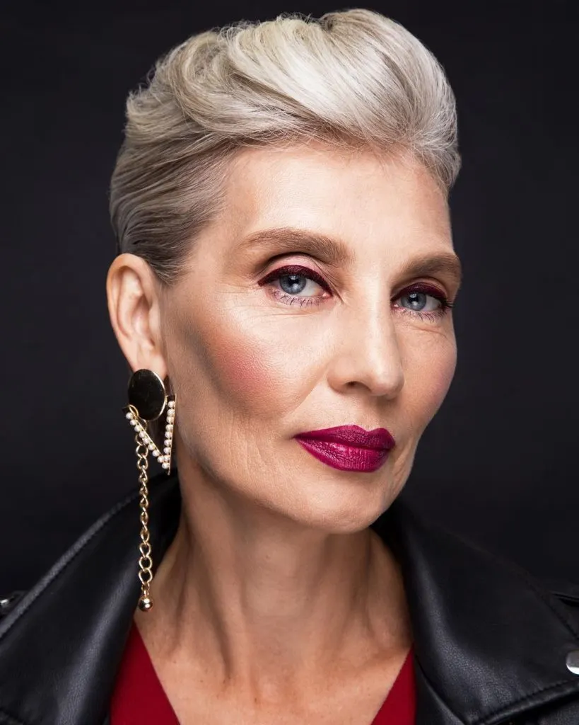glamorous pixie cut for women over 60
