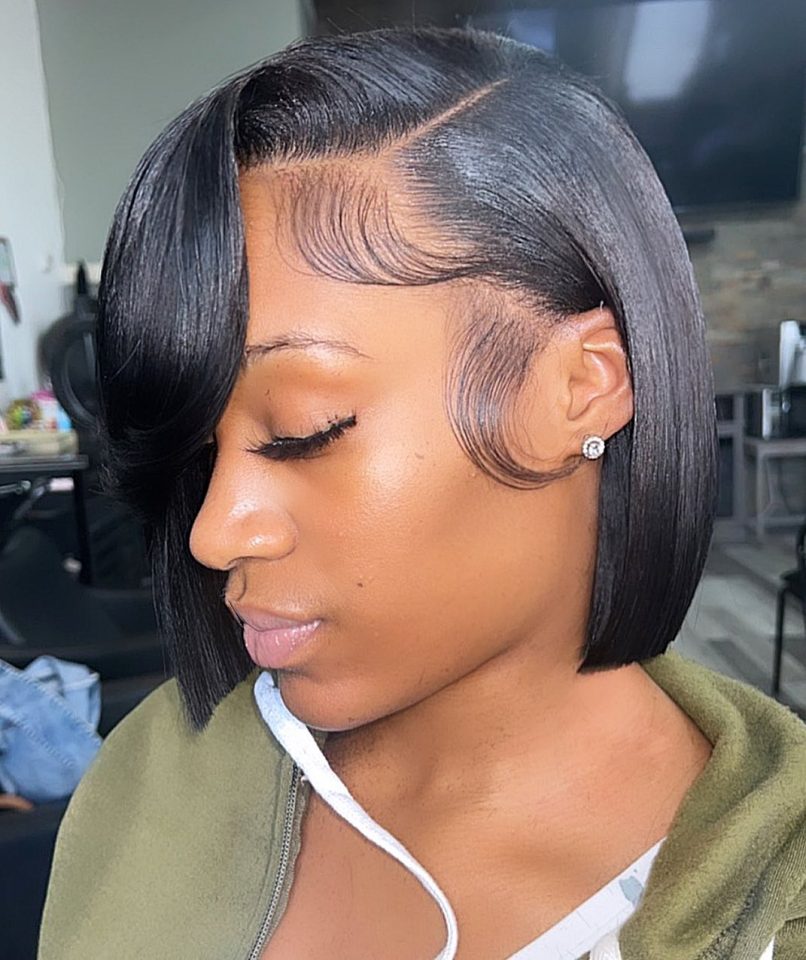 45 One Length Bob Haircuts Trending In 2024   3. Jaw Length Bob With Styled Baby Hairs 806x960 