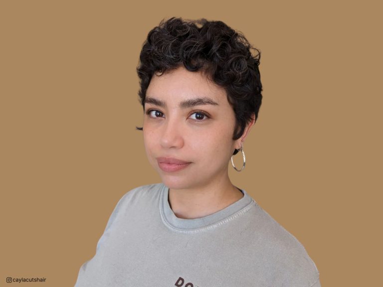 coupe pixie bouclée sans entretien