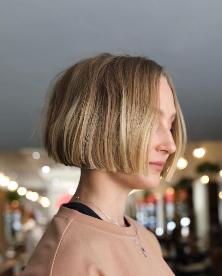 55 Blunt Cut Bob Hairstyles You Ll Want In 2024   6. Jaw Length Blunt Bob 768x955 