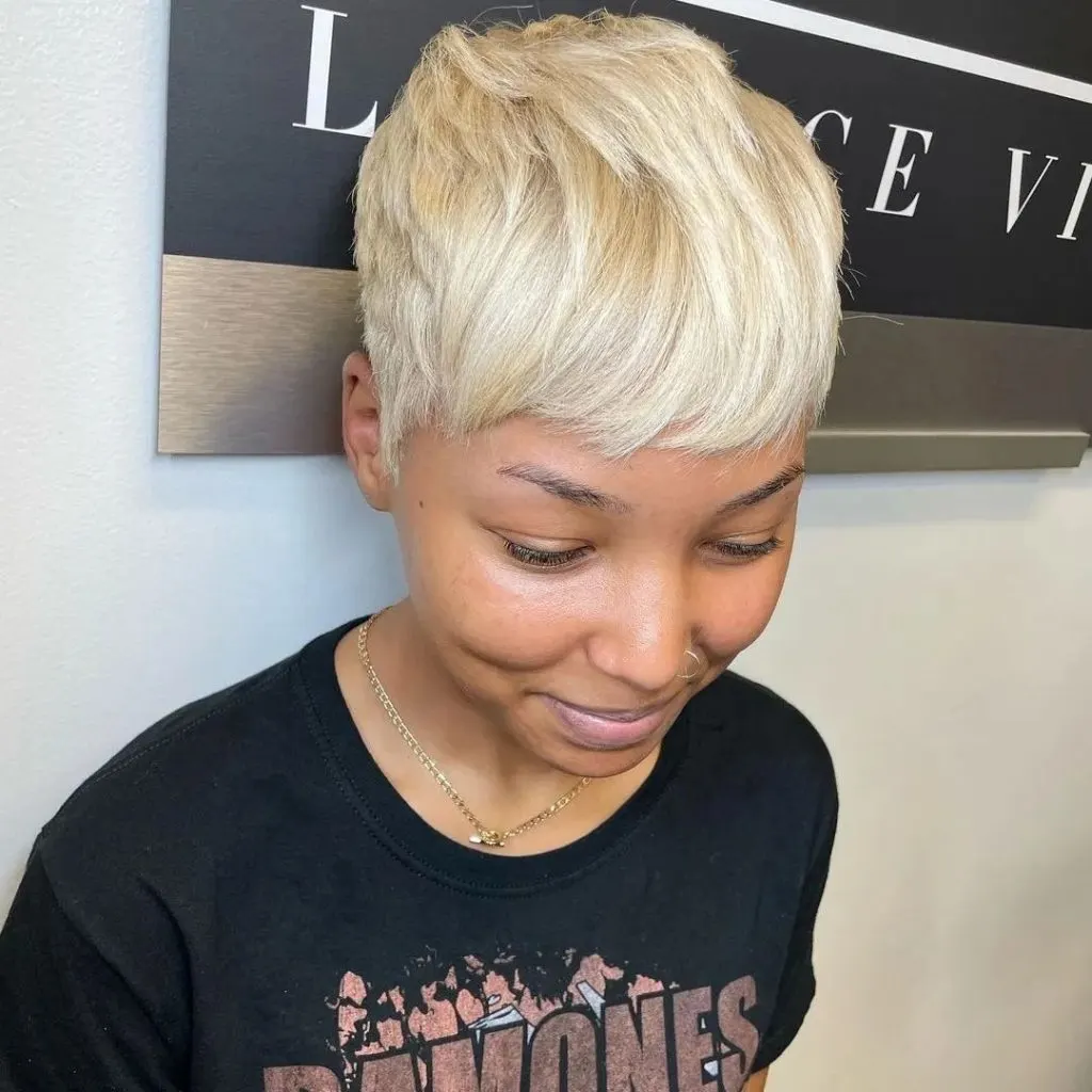 bleach pixie cut for thick hair
