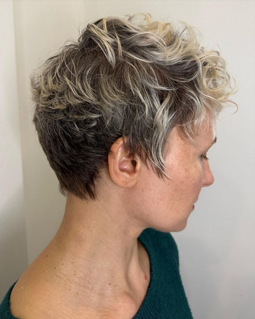 feathered pixie cut for thick hair