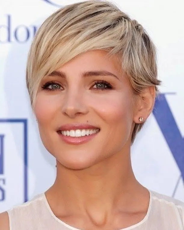 pixie cut for thick hair with side bangs