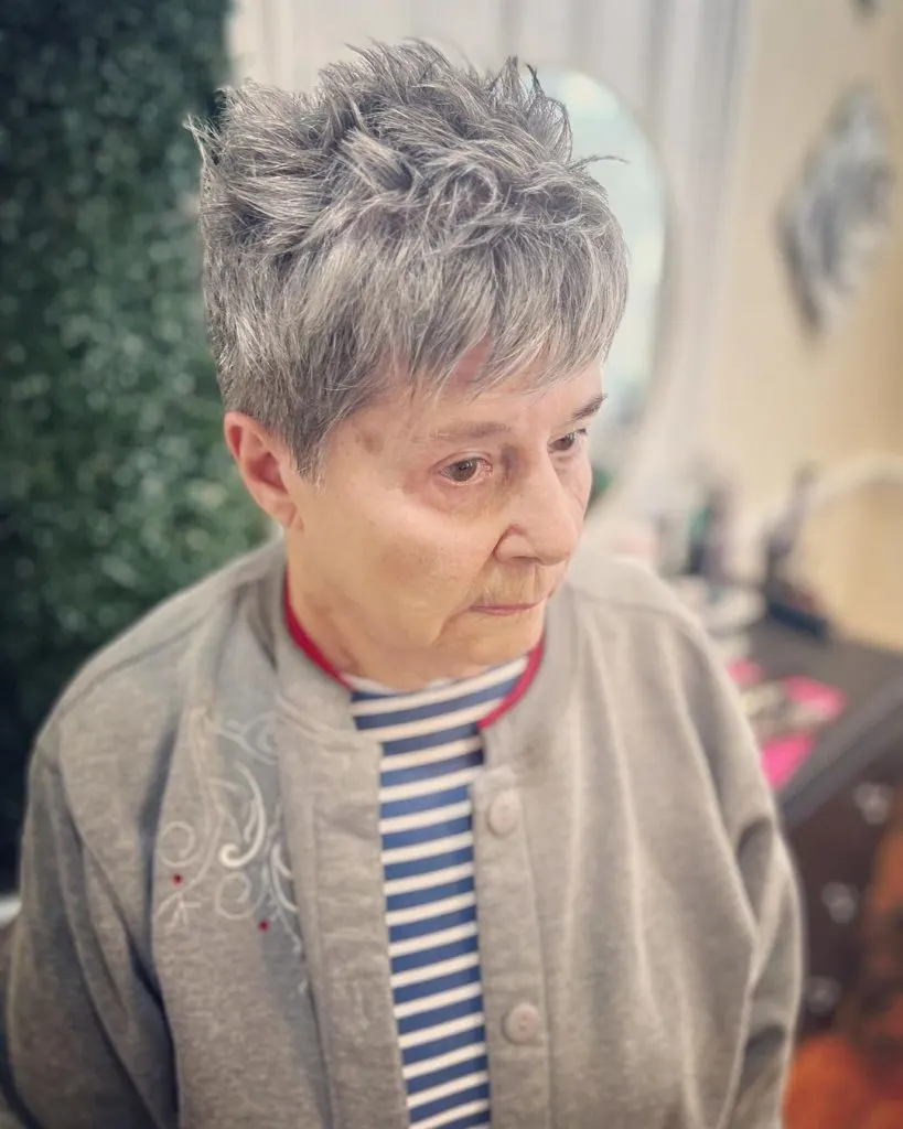 pixie cut for thin hair over 70