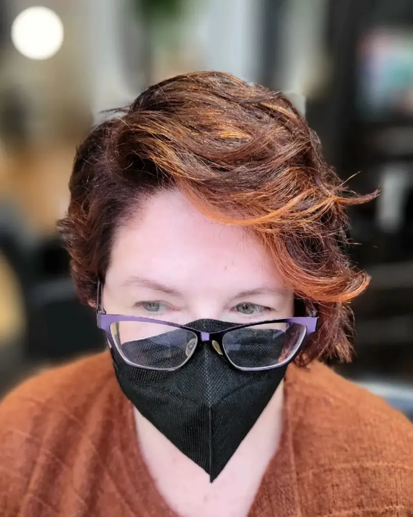 two-toned medium pixie for thick hair