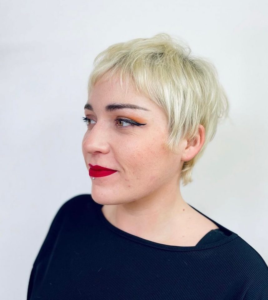 30 Best Pixie Cut For Oval Face Hairstyles