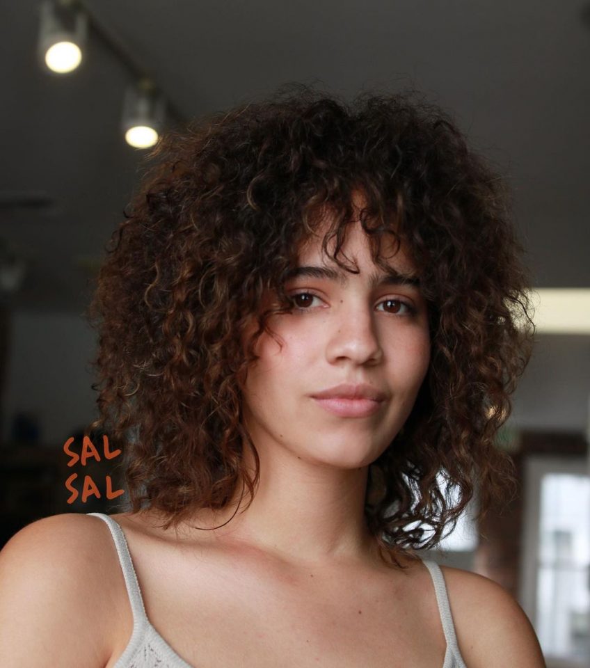  40 Ways To Wear Short Brown Hair In 2025
