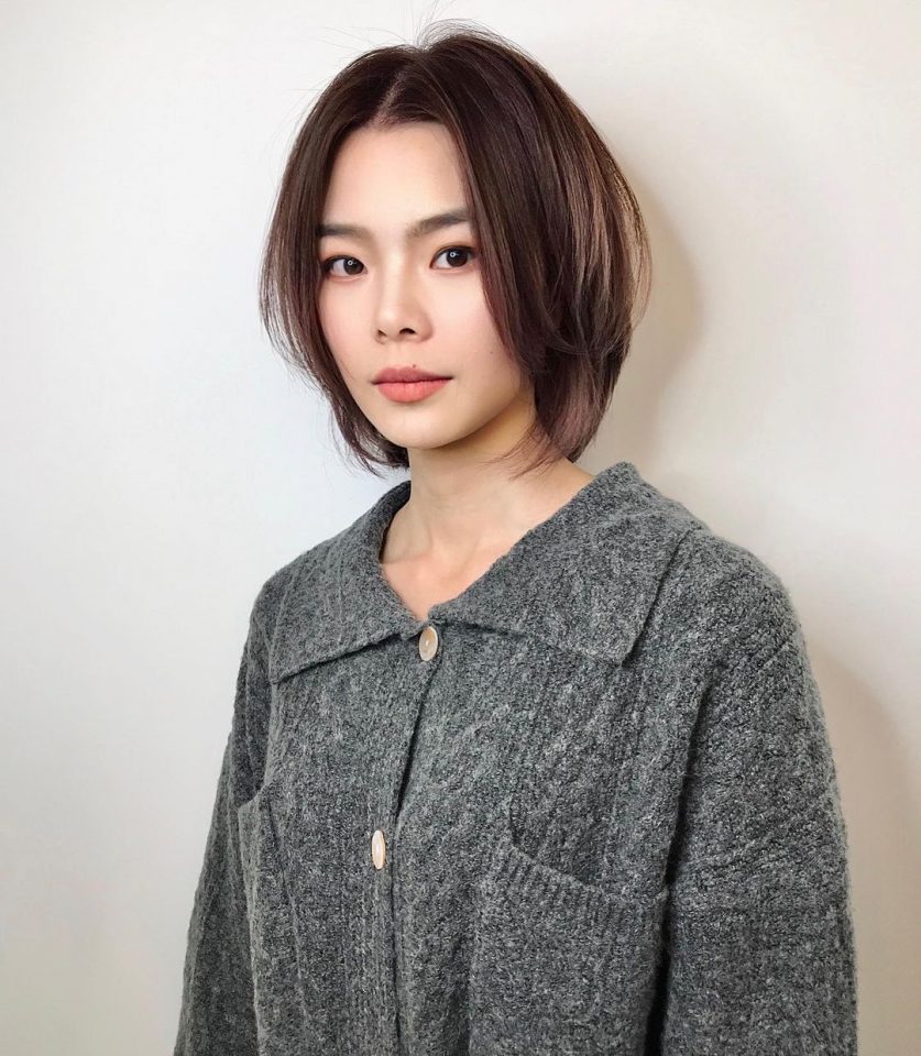  40 Ways To Wear Short Brown Hair In 2025