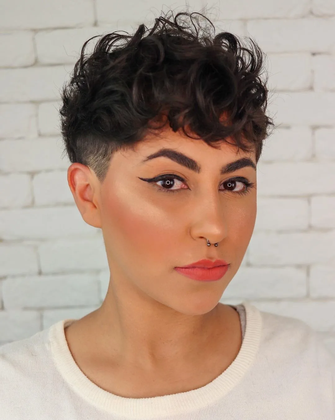 50 Short Curly Hair With Bangs Inspo Pics