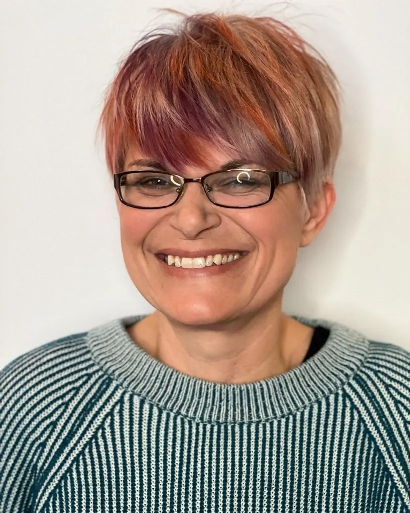choppy pixie with colored highlights