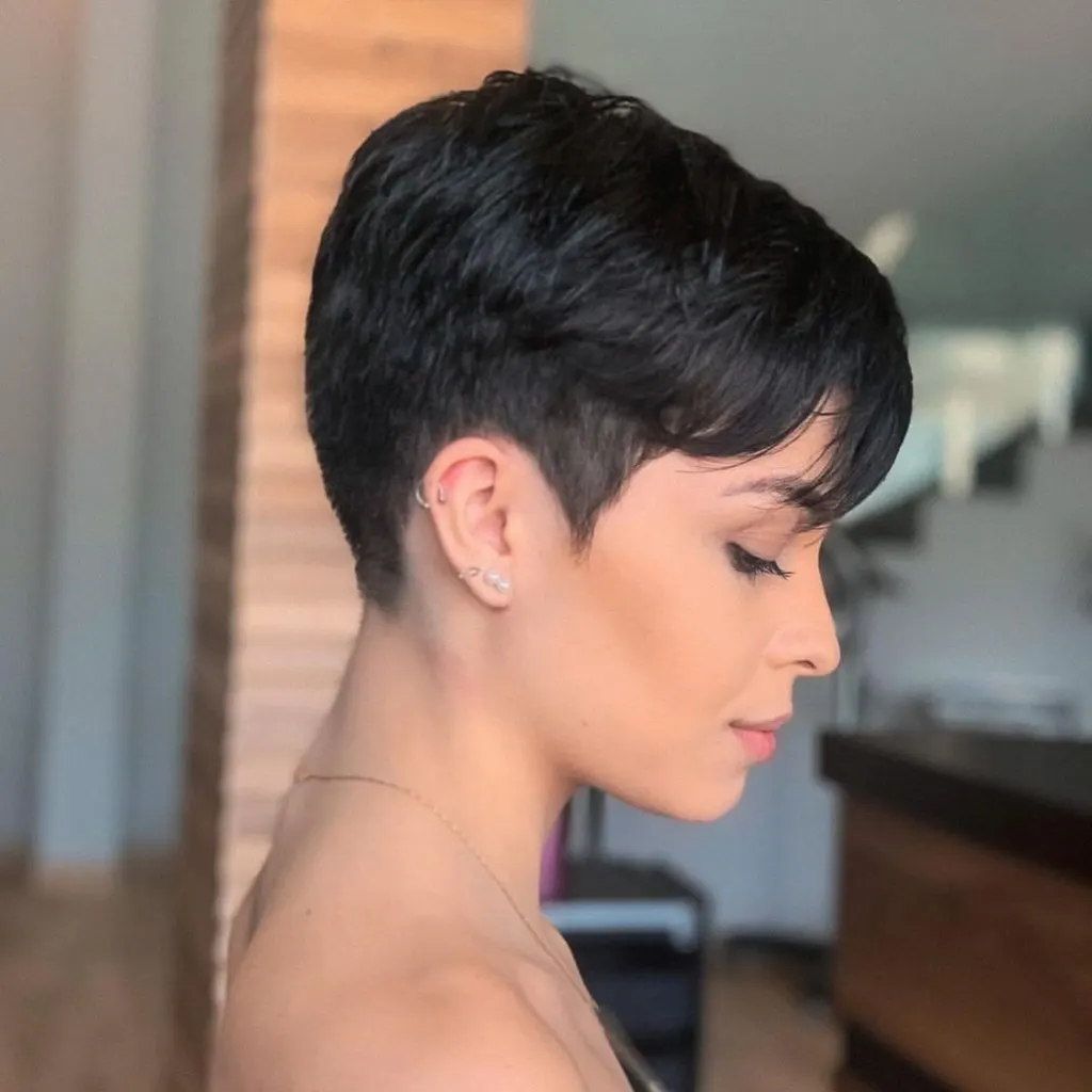 cute short hairstyle with bangs