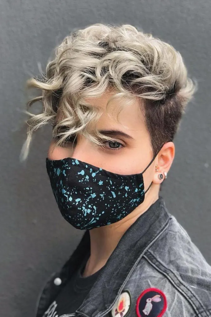 edgy dark pixie with highlights