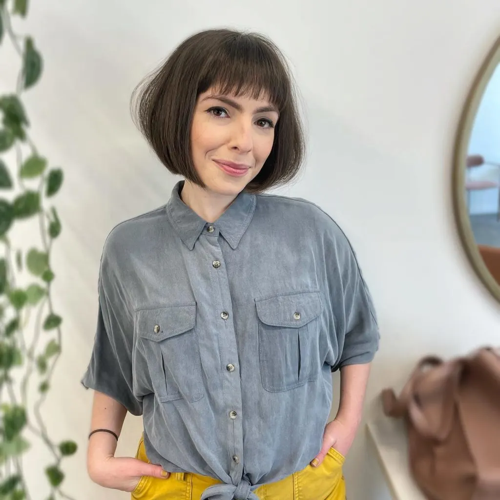 inverted bob with blunt bangs