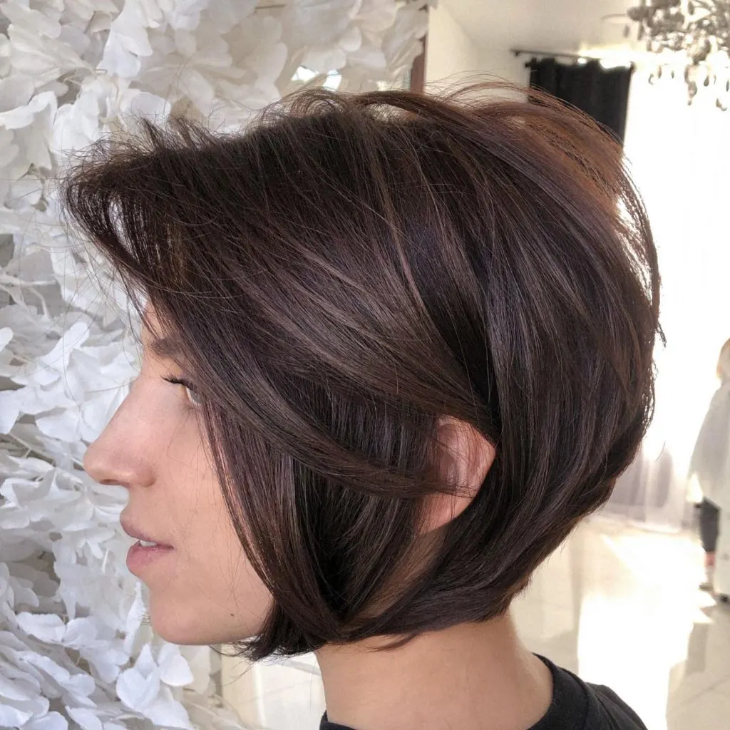 inverted bob with layers and bangs
