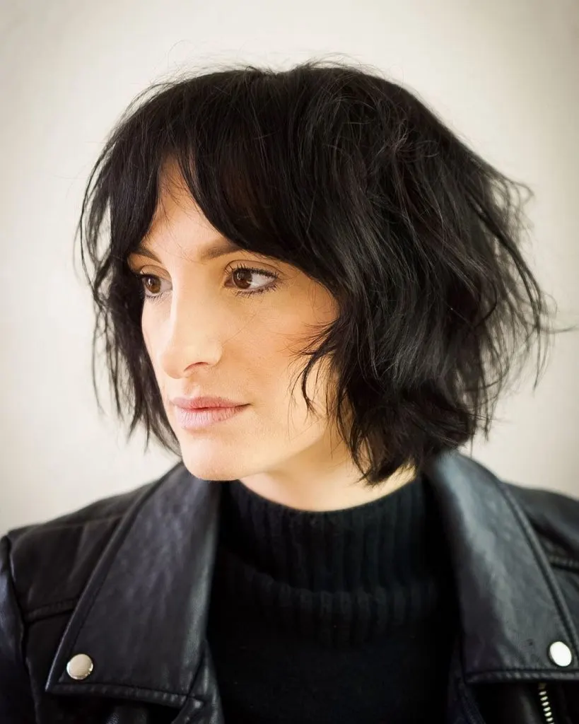 layered bob with curtain bangs