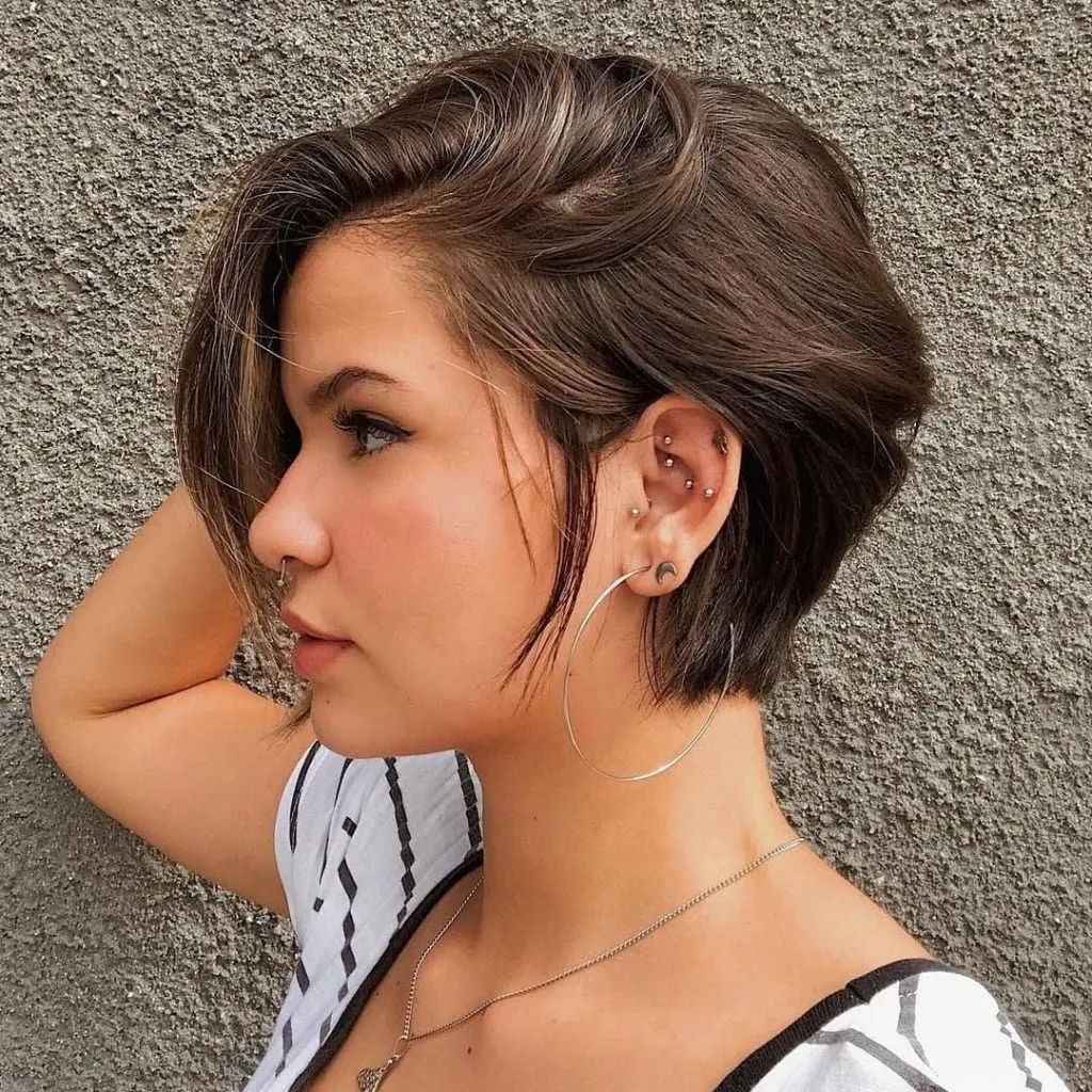 Short Layered Brown Hair 1024x1024 .webp