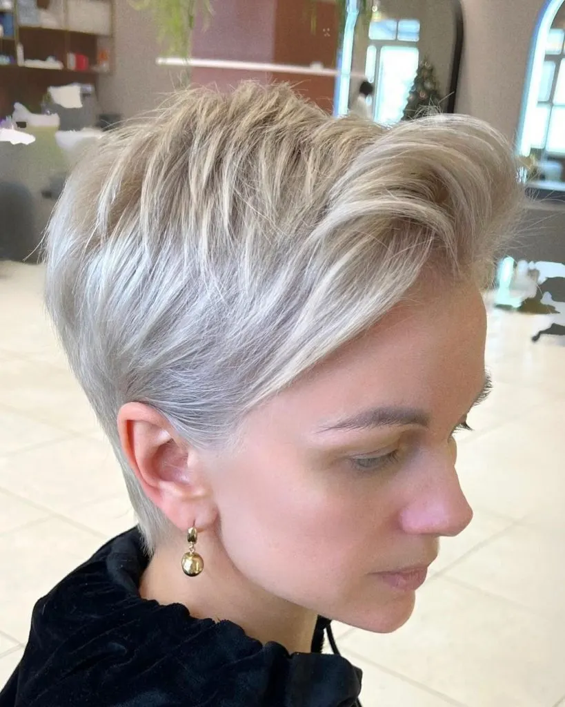 short layered pixie for fine hair