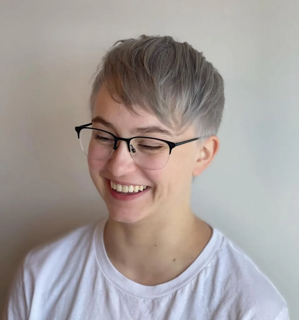 silver low maintenance pixie cut for thin hair
