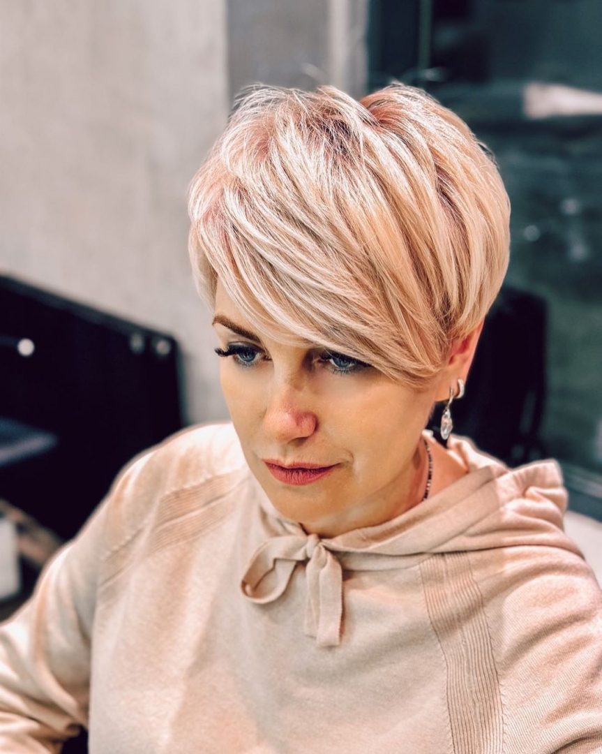 Stunning Long Pixie Cut With Bangs Scene Art Stunning Long Pixie Cut With Bangs Scene Art