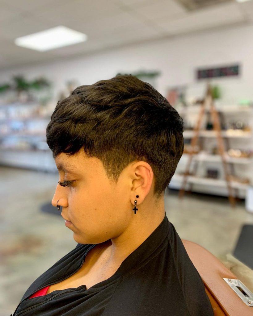low maintenance pixie cut for thin hair with shaved sides