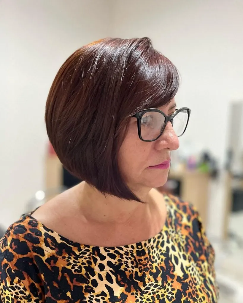 bob cut for older ladies with glasses