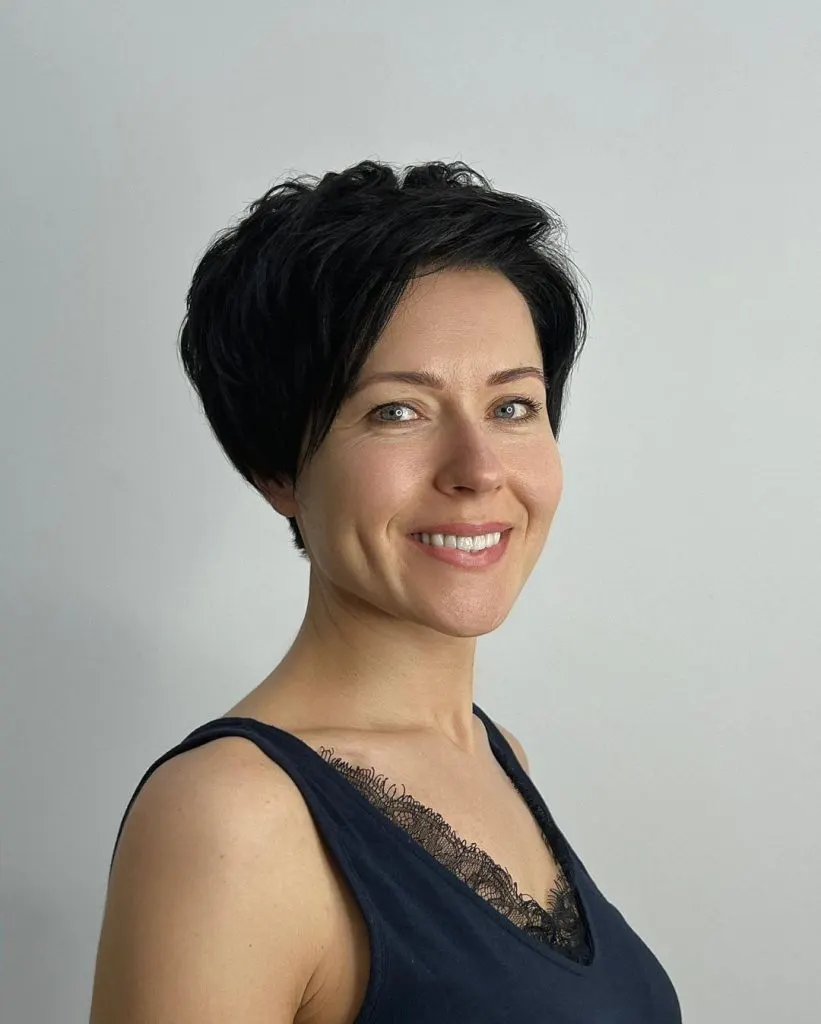 feminine pixie haircut for thick hair