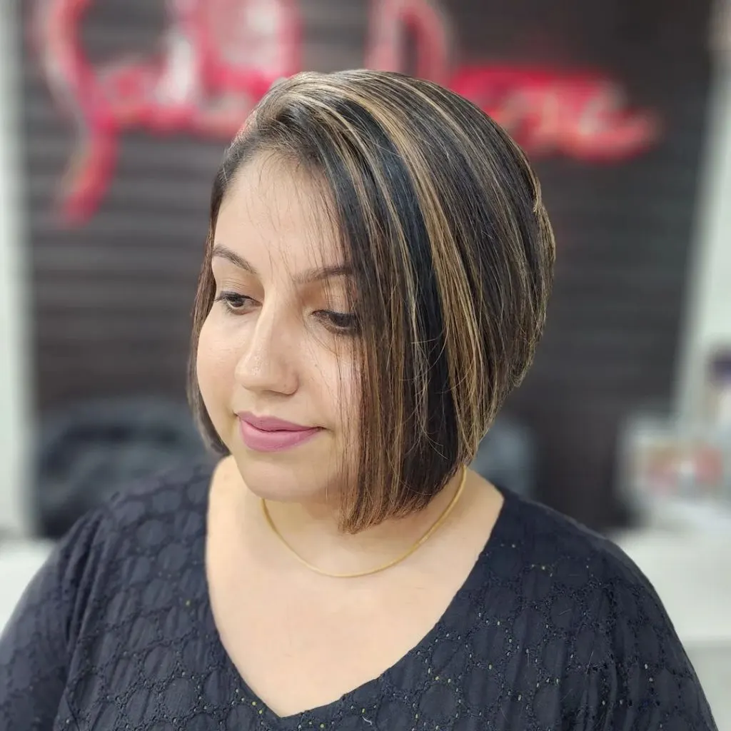 inverted bob for round face