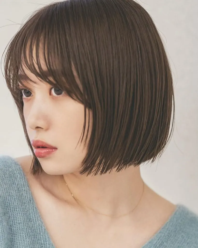 jaw length blunt bob for fine hair