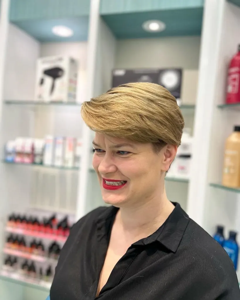 pixie haircut with thick bangs