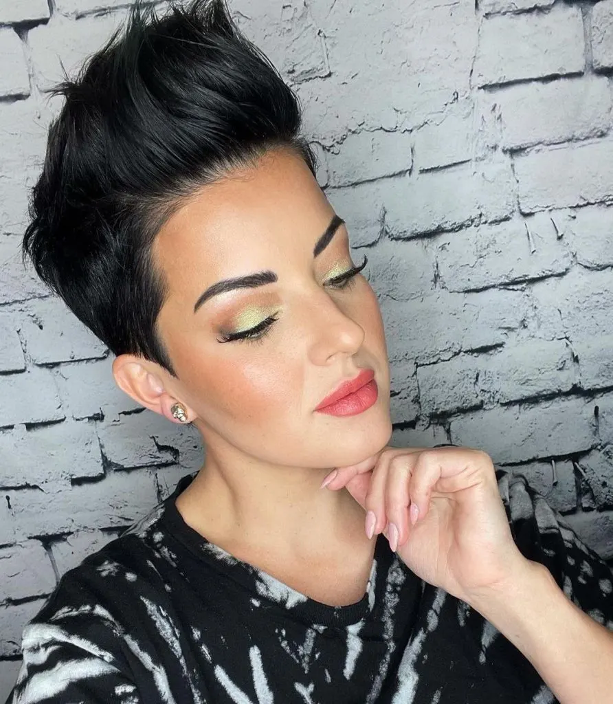 quiff pixie haircut for thick hair