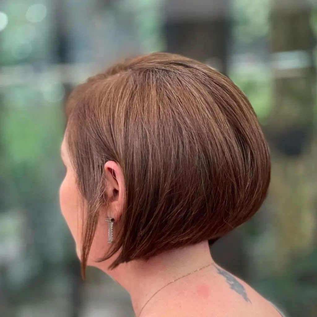 round bob cut for women over 40