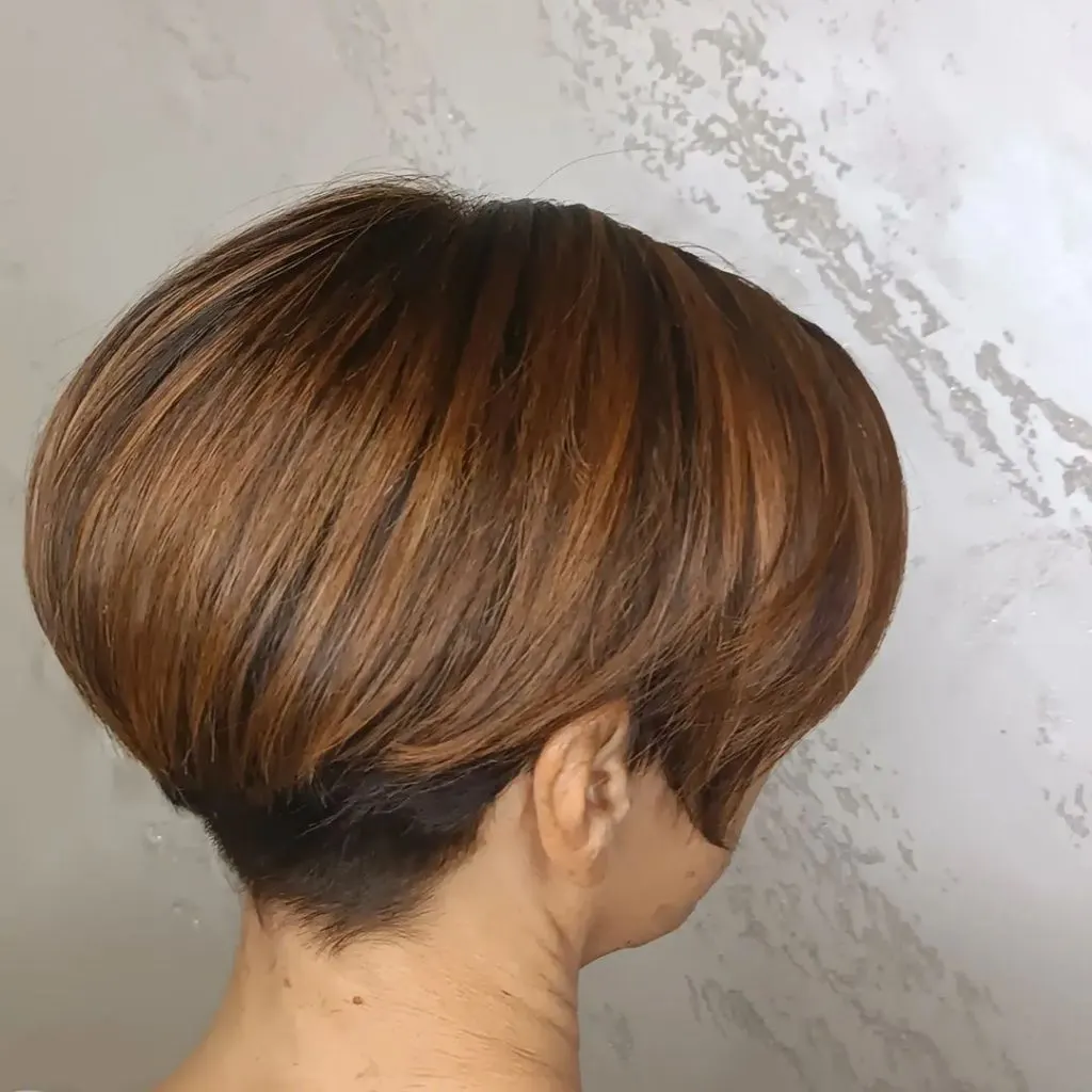 rounded bob cut for thick hair