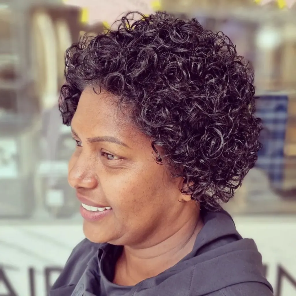 short haircut for women over 40 with curly hair