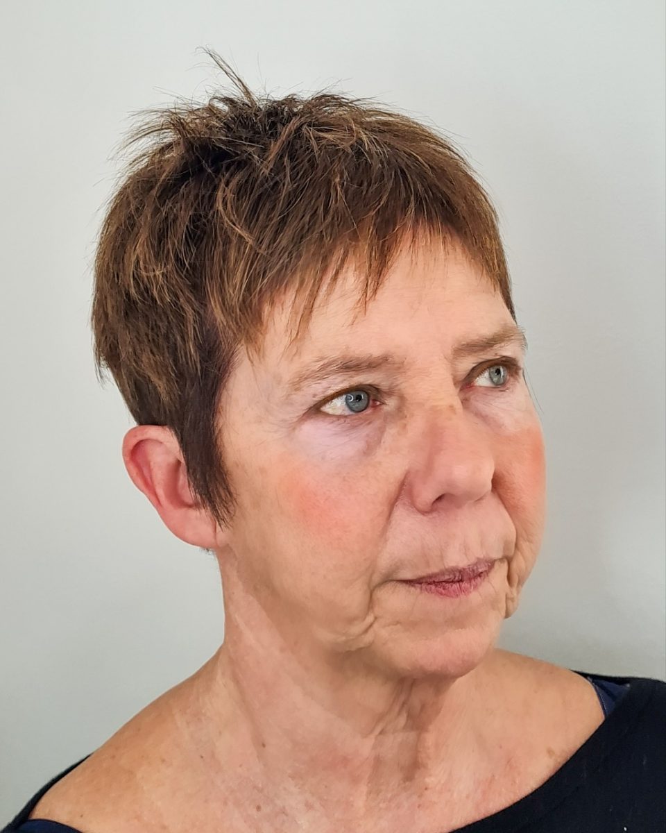 70 Sliming Short Hairstyles For Round Faces