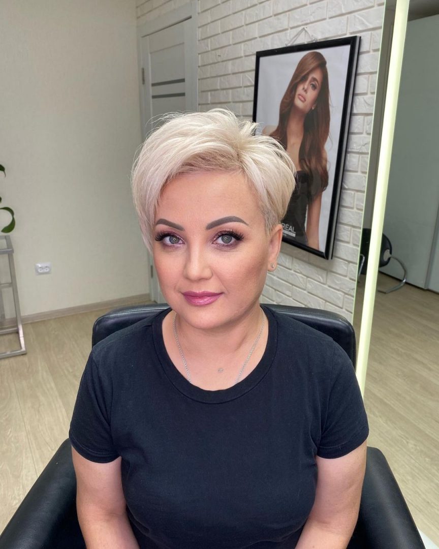 70-sliming-short-hairstyles-for-round-faces