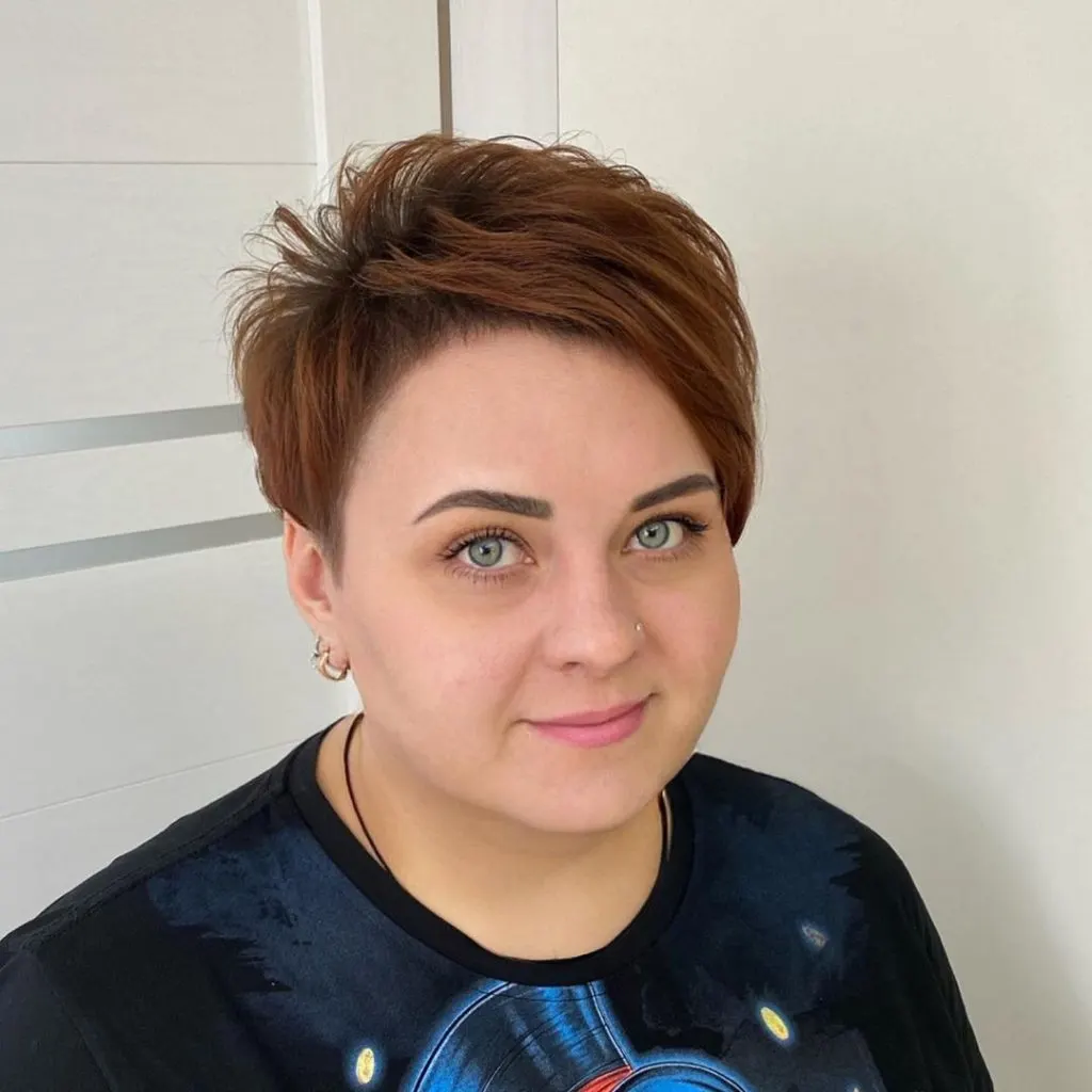 short hairstyle for thick hair and chubby face