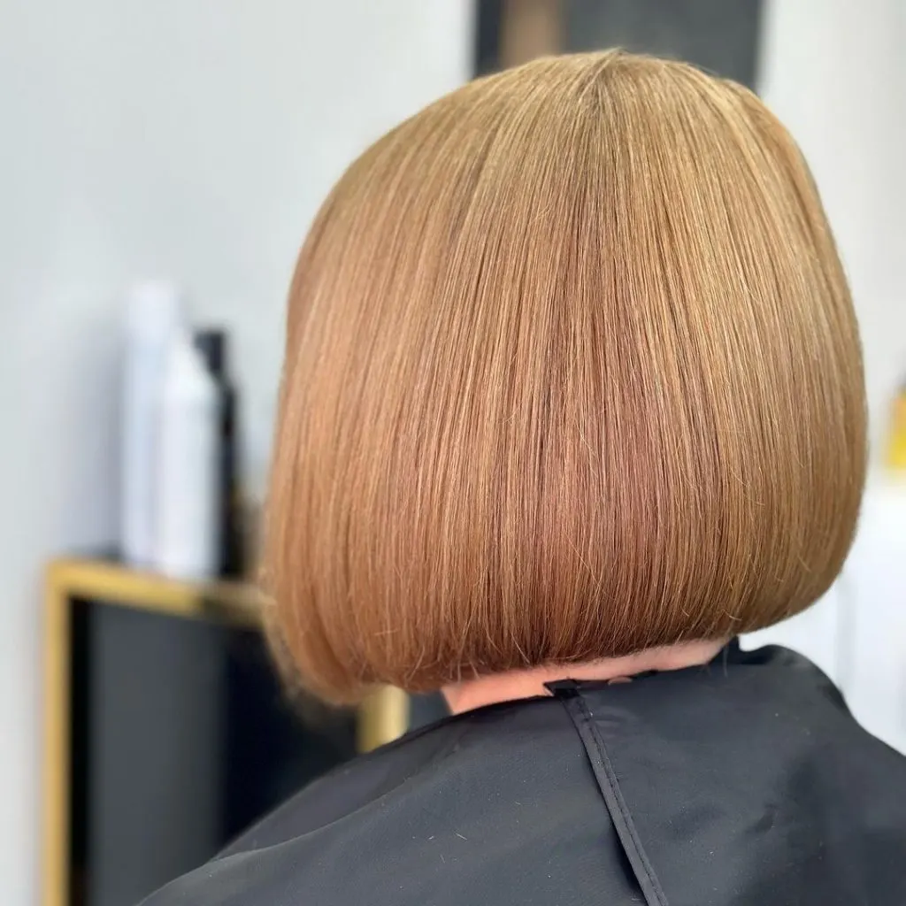 strawberry blonde bob cut for thick hair