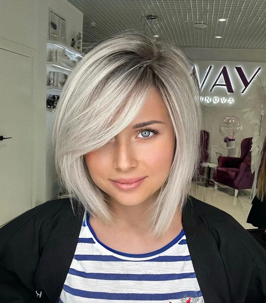 angled bob with layers and side bangs