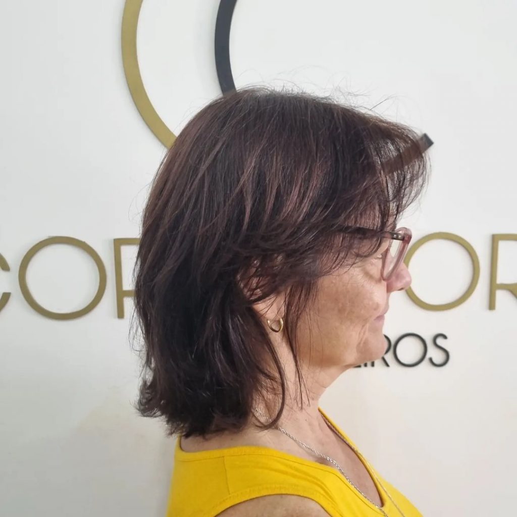 short haircut for women over 60 with wavy hair