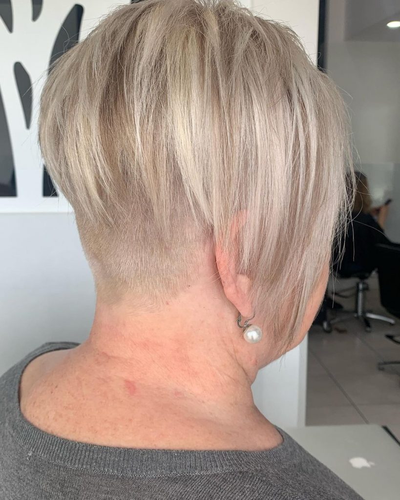 short haircut with lowlights for women over 60