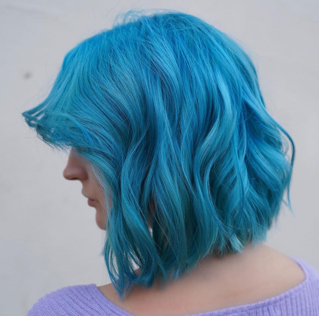 aqua blue hair