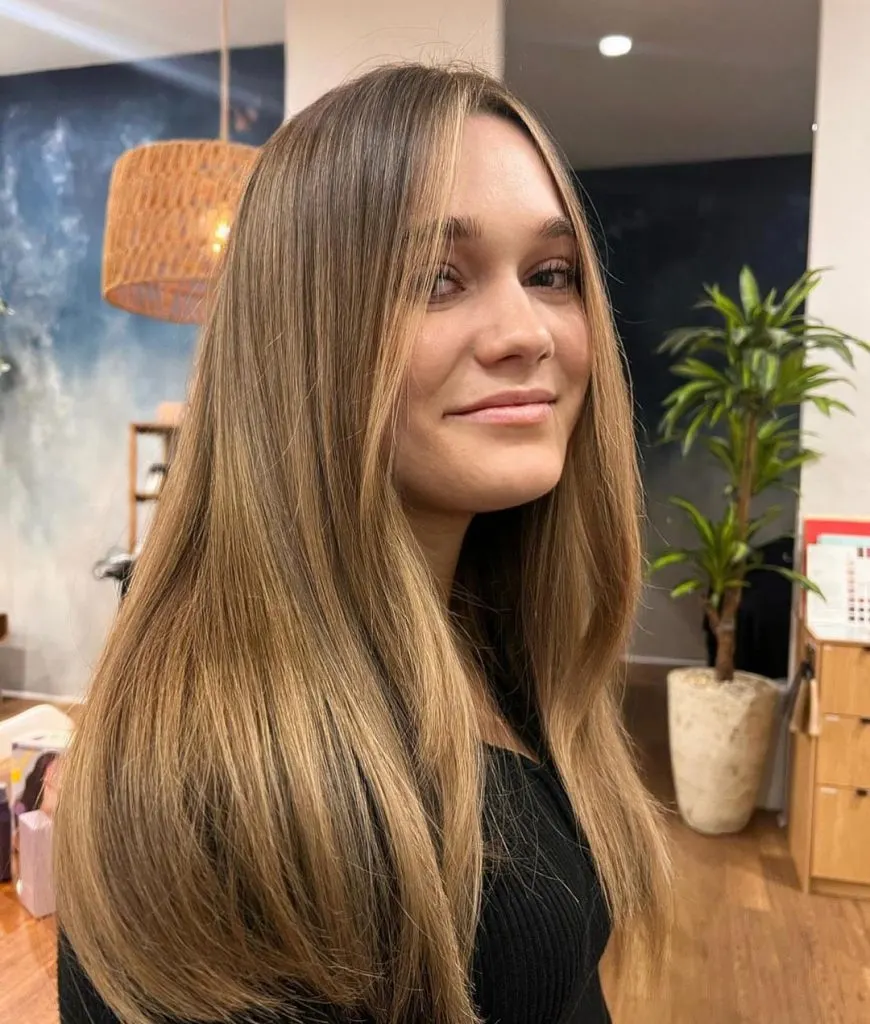 mechas marrones oscuras