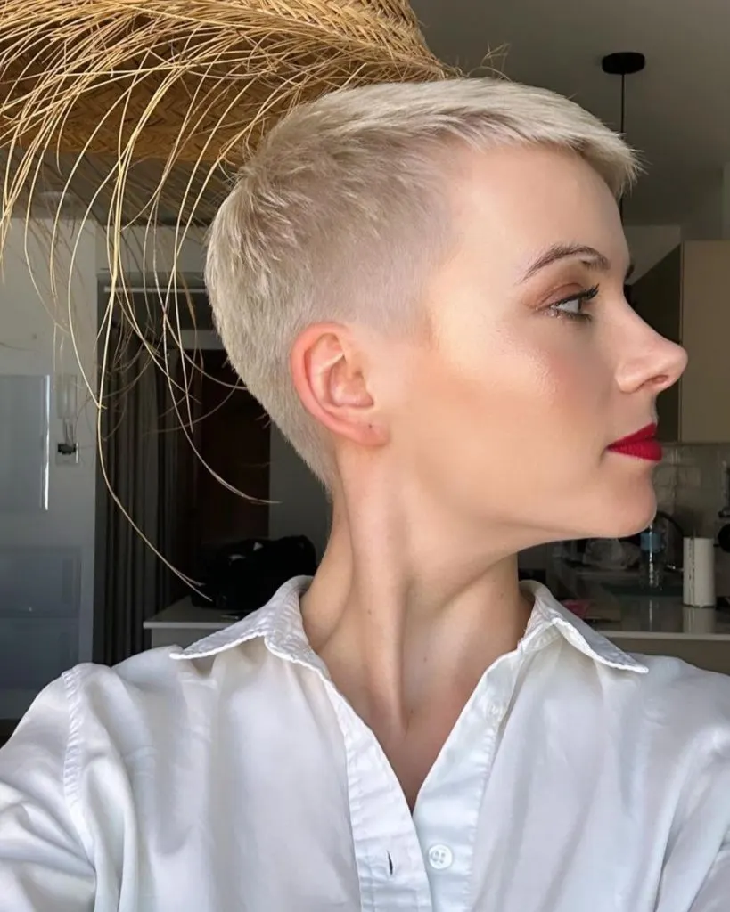 corte de cabelo pixie muito curto para cabelo fino