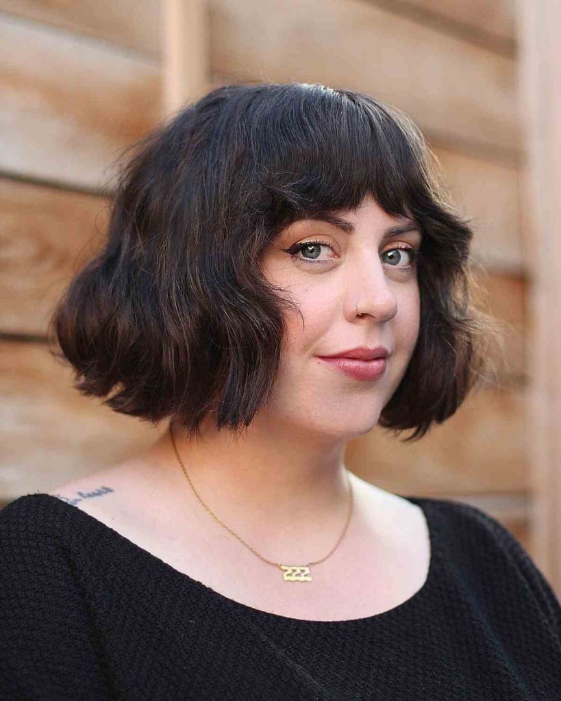 french bob cut with bangs for round face
